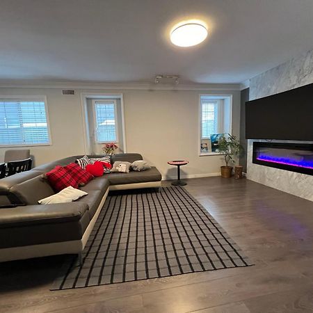 Airport Cozy Room 舒适小屋 Vancouver, Richmond,Near Yvr 외부 사진
